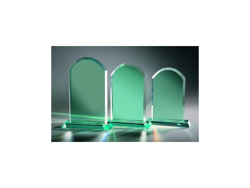 JADE Glass Trophy abgerundet
